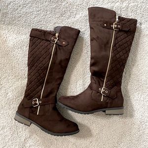 Gabrielle-01 - Brown IMSU - Size 10 M US